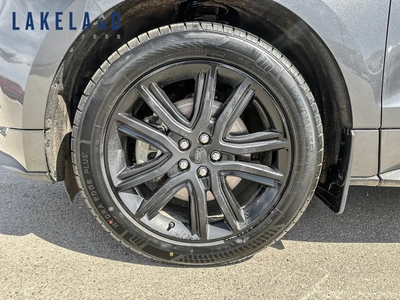 Ford Edge photo Ford Edge