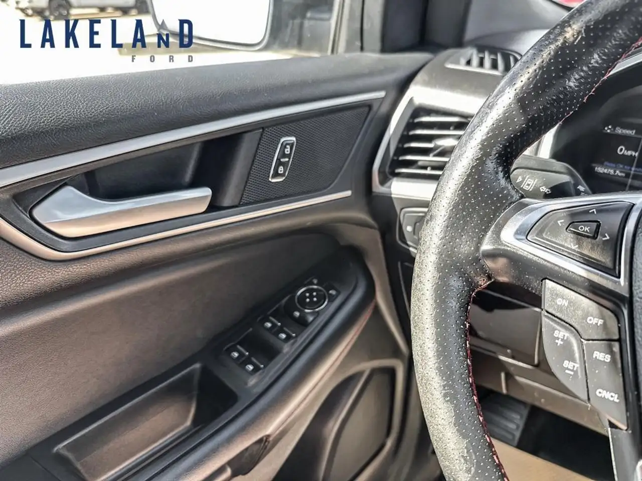 Ford Edge photo Ford Edge