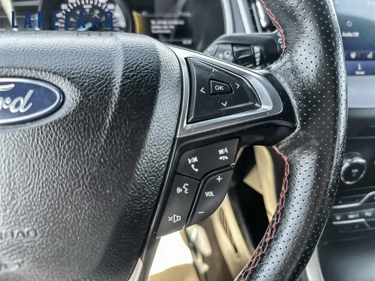 Ford Edge photo Ford Edge