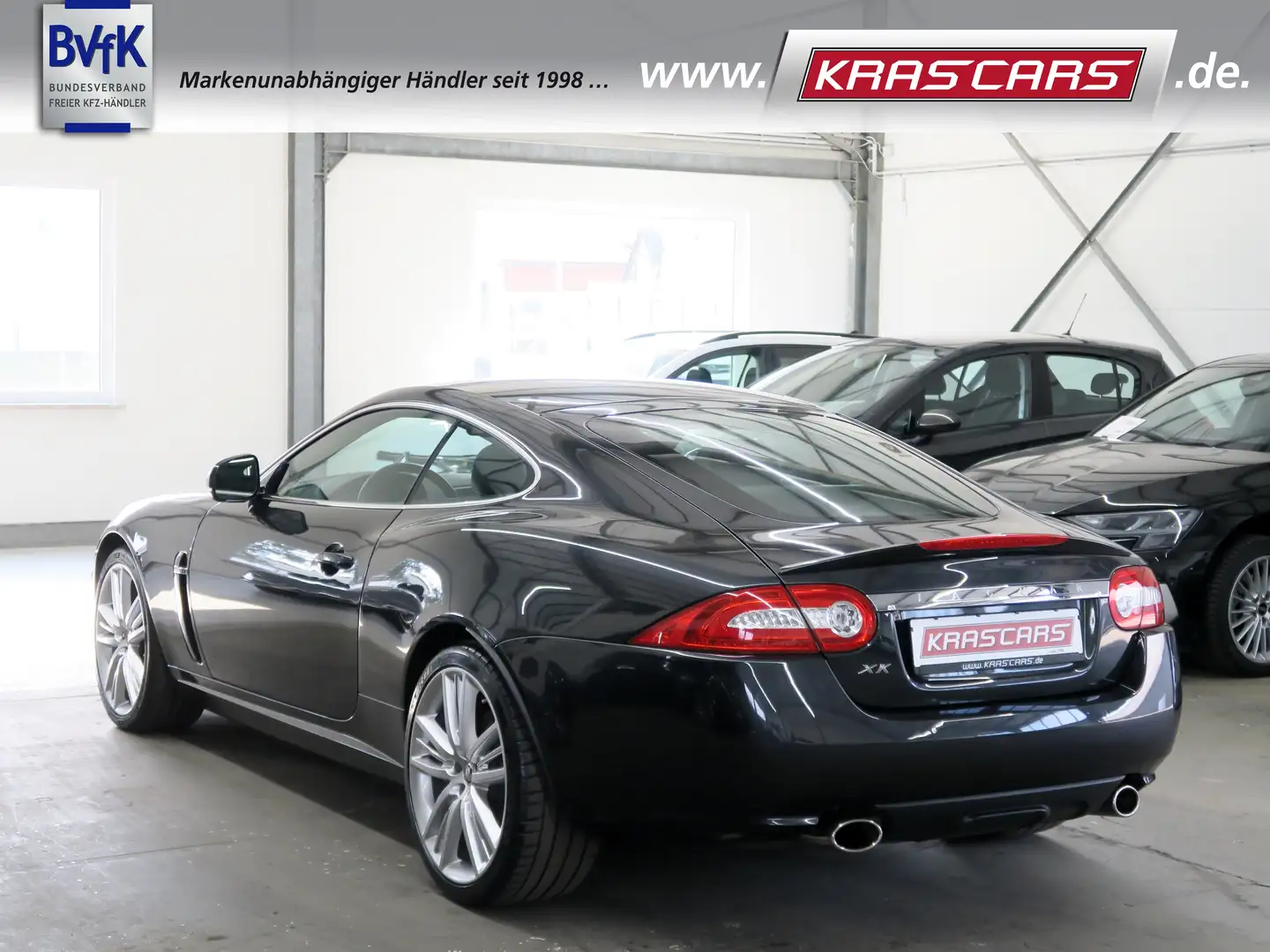 Jaguar XK 5.0 V8 Portfolio Coupe 2.Hd.*SH*makellos*B&W*20' Gris - 2