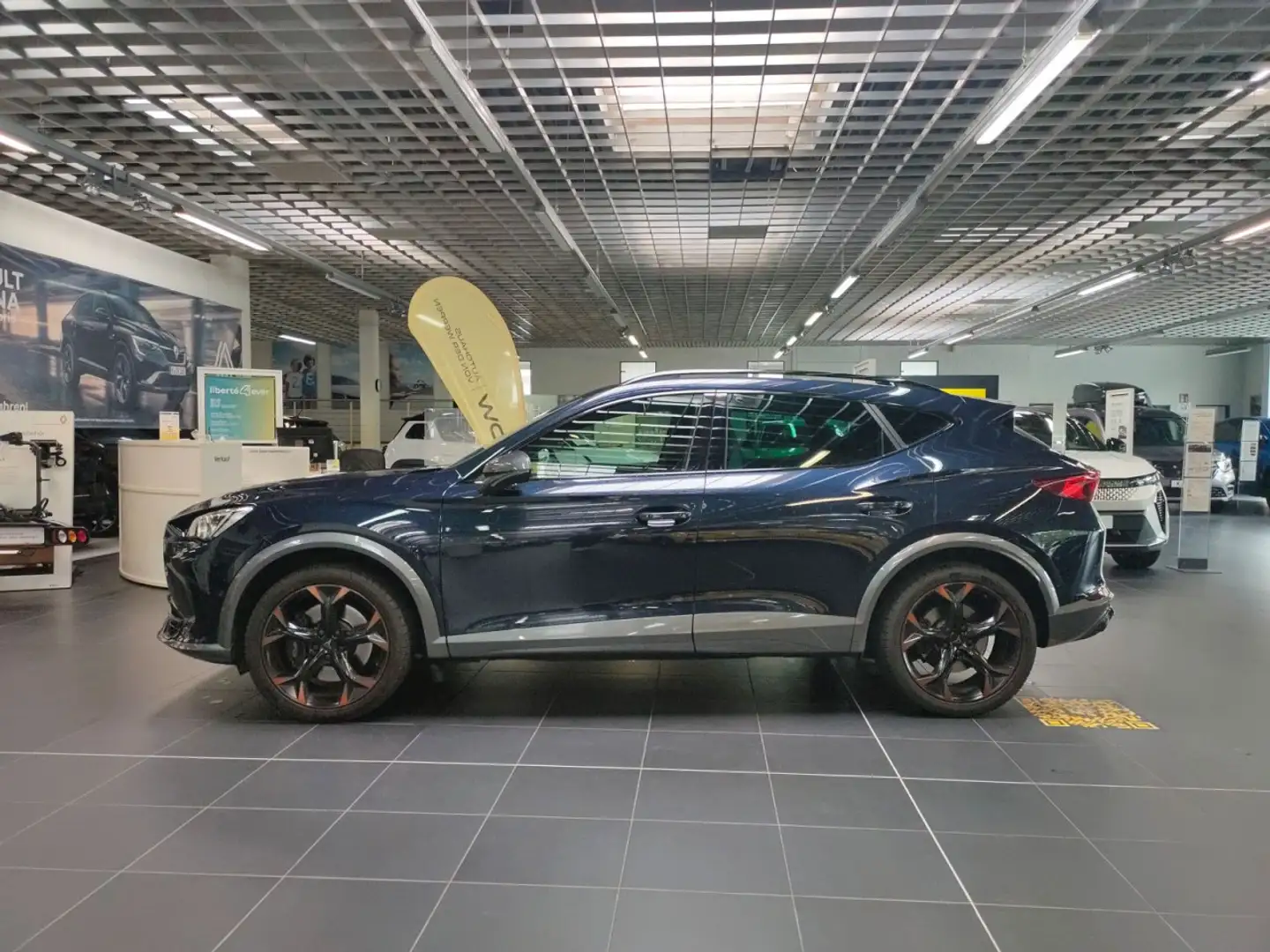 CUPRA Formentor VZ 4Drive Klima Navi Leder Rückfahrkamera Blau - 2