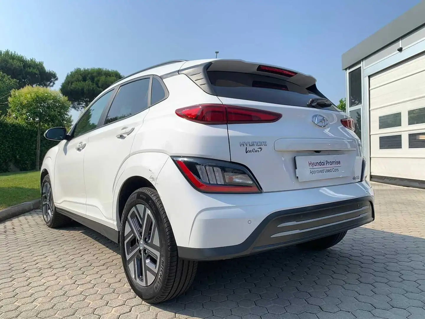 Hyundai KONA 1ªs. EV 39 kWh XLine Blanc - 2