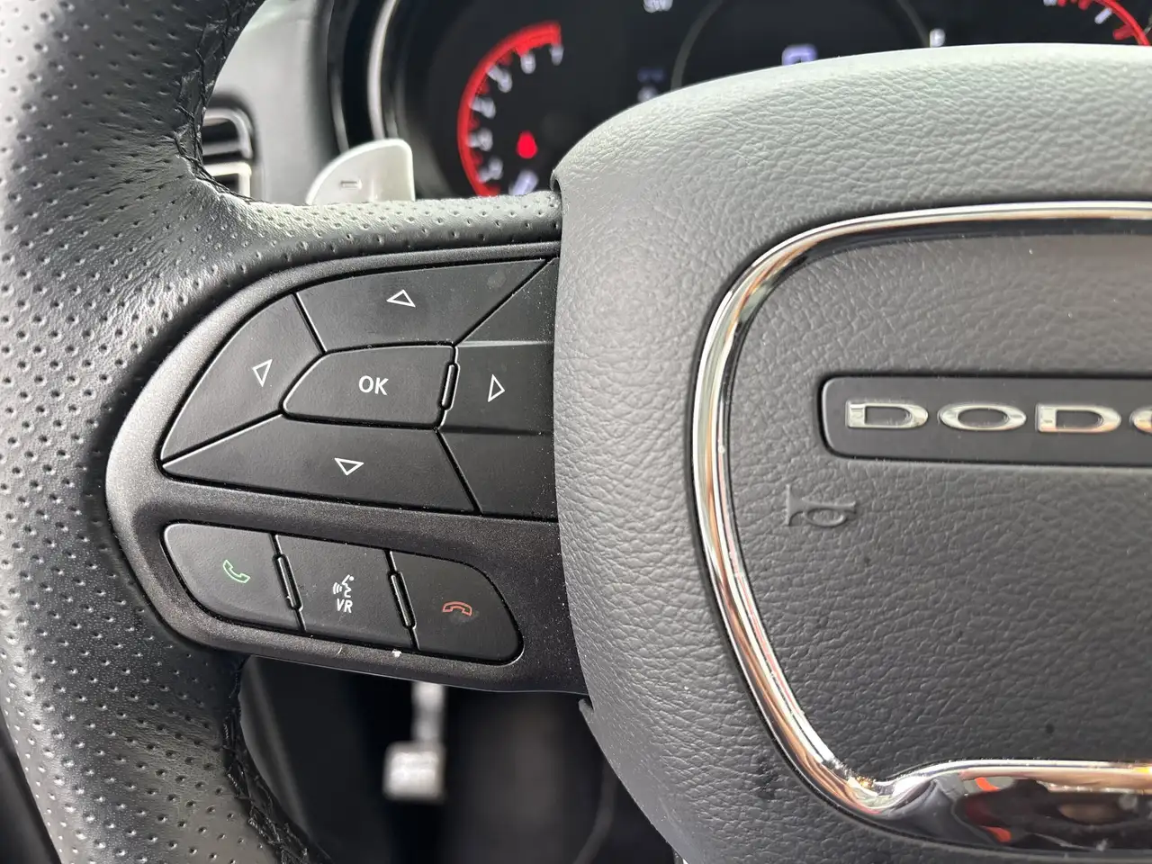 Dodge Durango снимка Dodge Durango