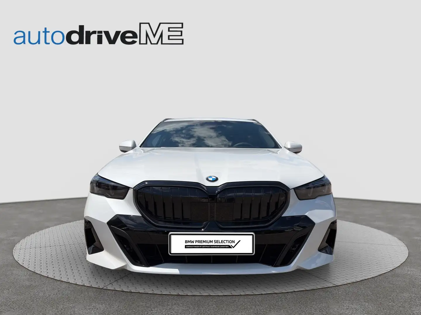 BMW 520 d xDrive Touring M-Sport Weiß - 2