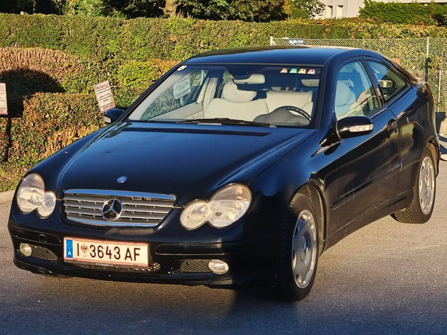 Mercedes-Benz C 220 C 220 Coupé CDI Schwarz - 2