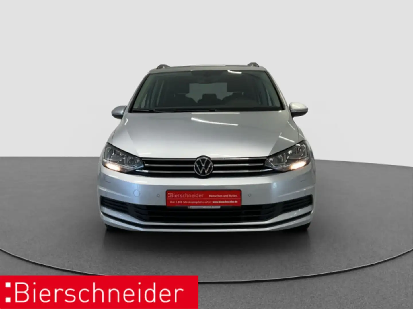 Volkswagen Touran 2.0 TDI Comfortline PANO NAVI SHZ PDC Stříbrná - 2
