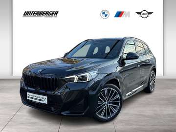 xDrive23d M Sportpaket // Anhängerkupplung // Head