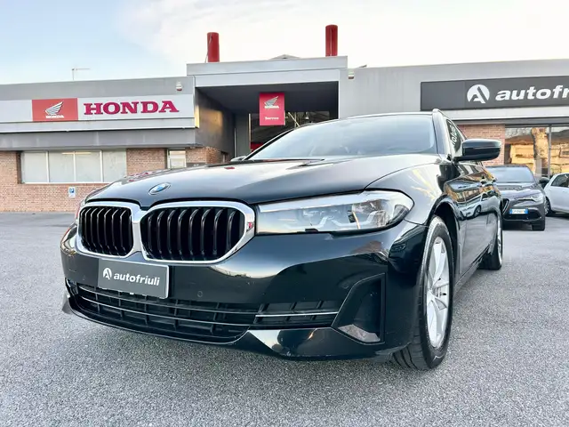 BMW 530 d Touring MHEV 48V Business auto