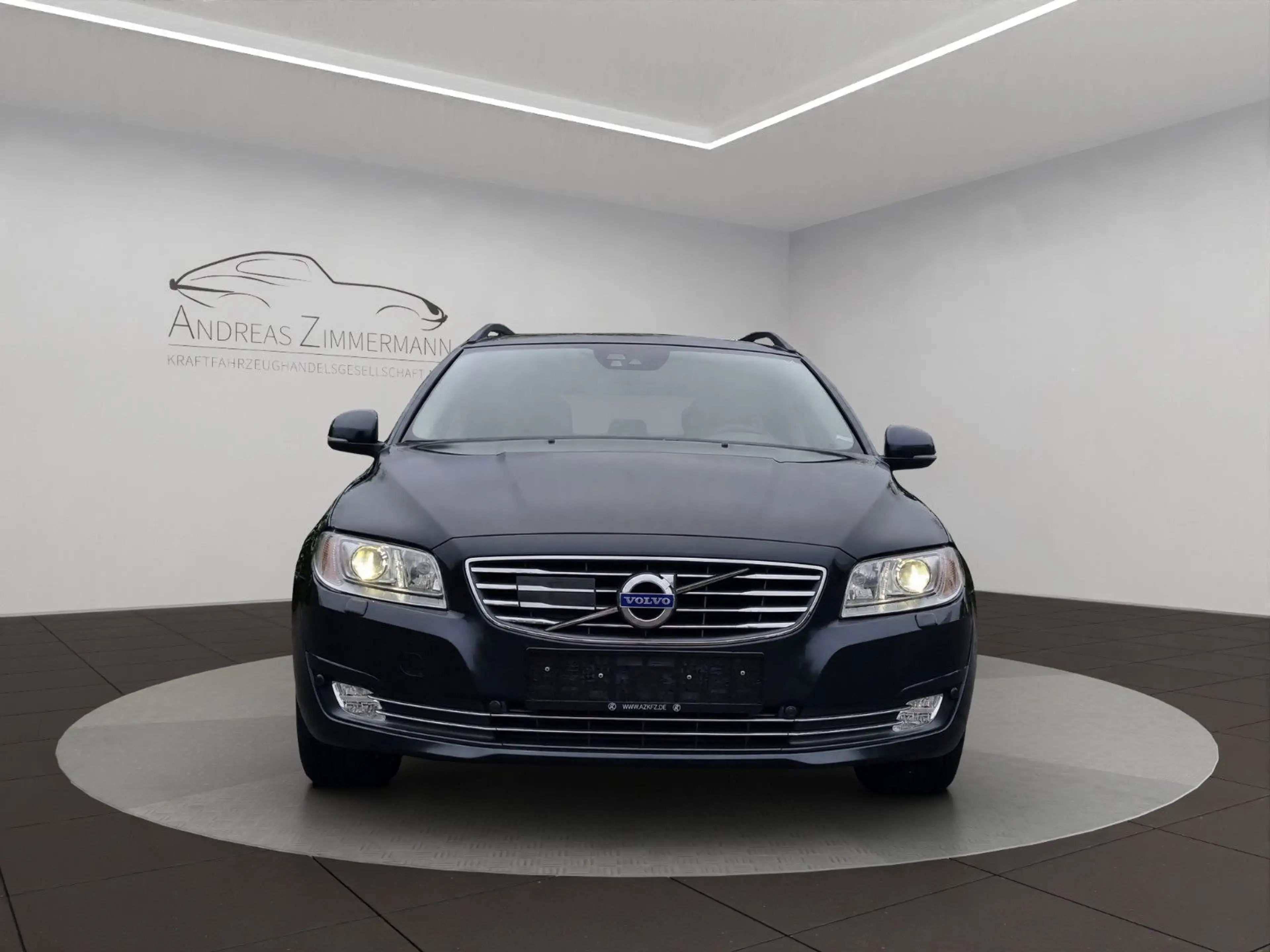 Volvo V70 D4 Momentum TOP-AUSSTATTUNG — photo 7