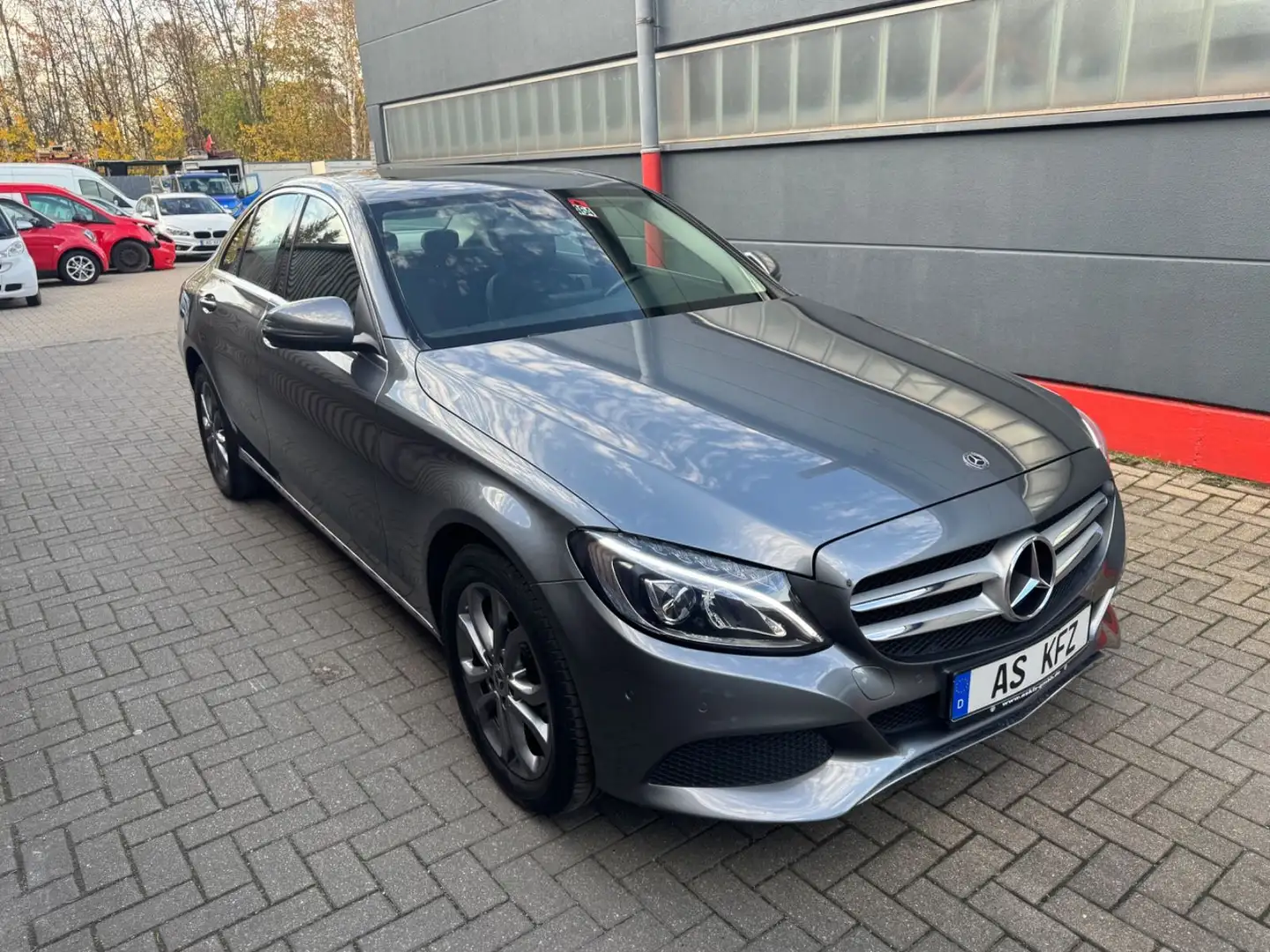 Mercedes-Benz C 200 4Matic Limousine LEDER KLIMA MFL LED Grigio - 1