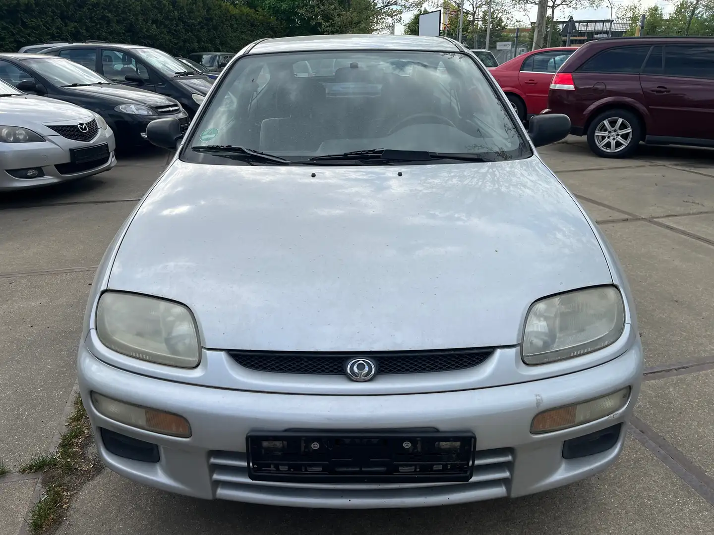Mazda 323 C 1.5 BA Klima *kein Tüv* Silber - 2