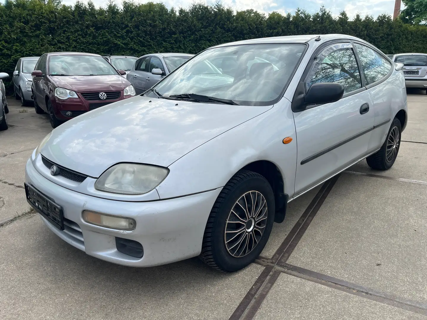 Mazda 323 C 1.5 BA Klima *kein Tüv* Silber - 1