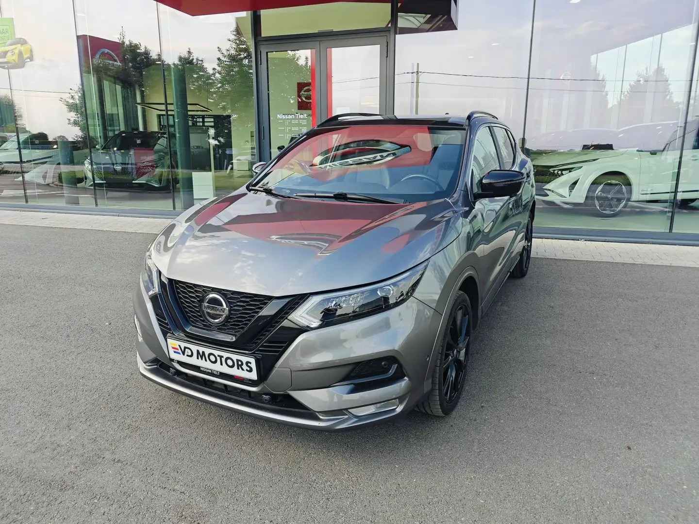 Nissan Qashqai dCi 115 N-Tec Сірий - 1