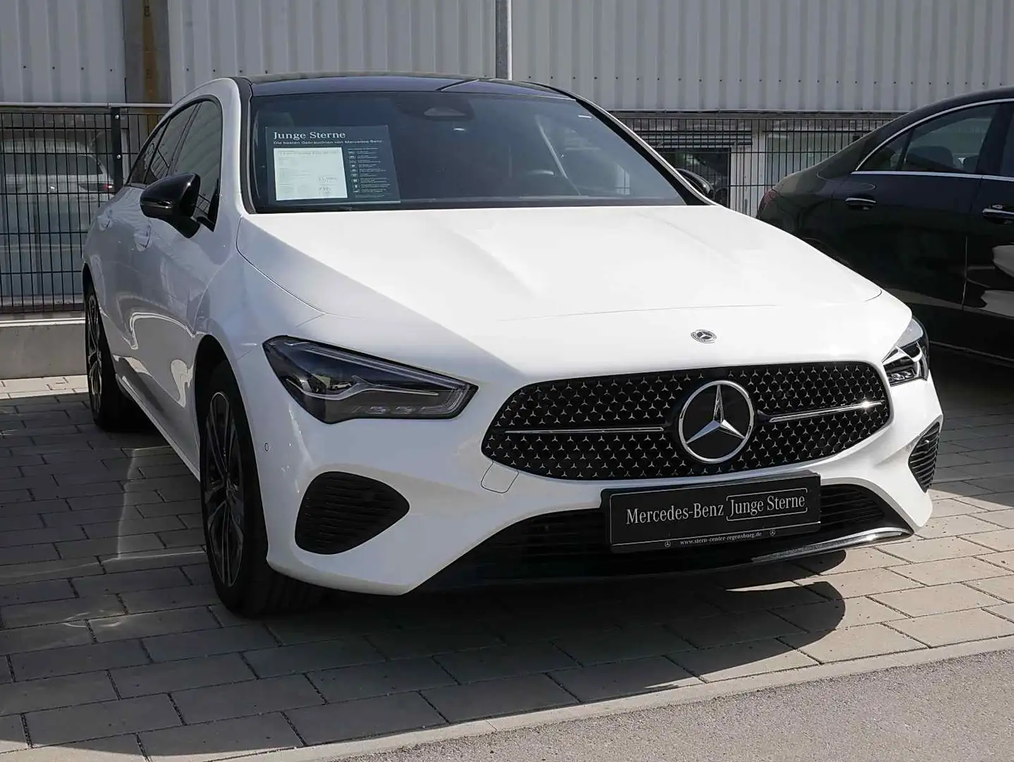 Mercedes-Benz CLA 180 d PROGRESSIVE+PANO+AHK+++ Blanc - 2