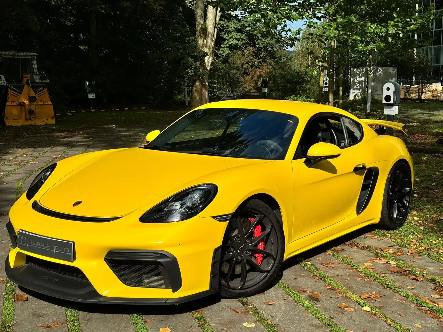 Porsche 718 Cayman GT4 4.0i Žlutá - 1