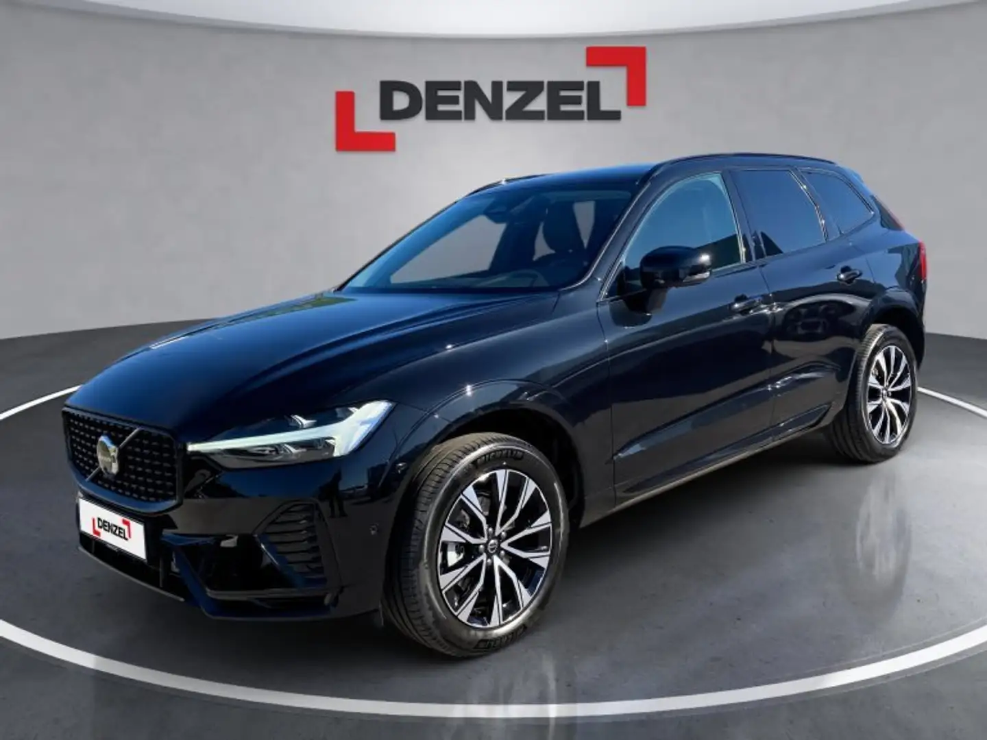 Volvo XC60 Plus, B5 Mild Hybrid, Benzin, Dark Schwarz - 1