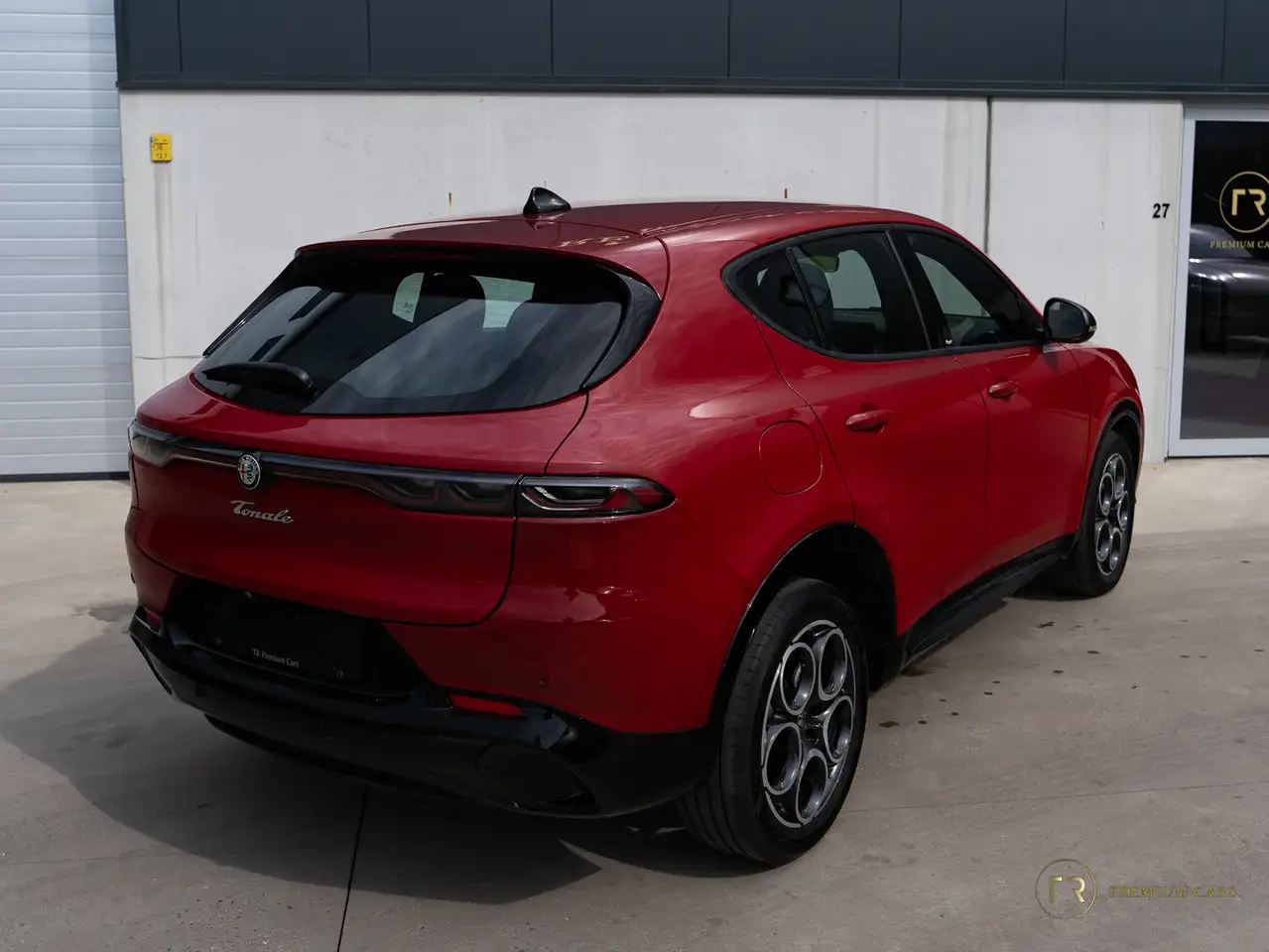 Alfa Romeo Tonale 2024 — фото 12