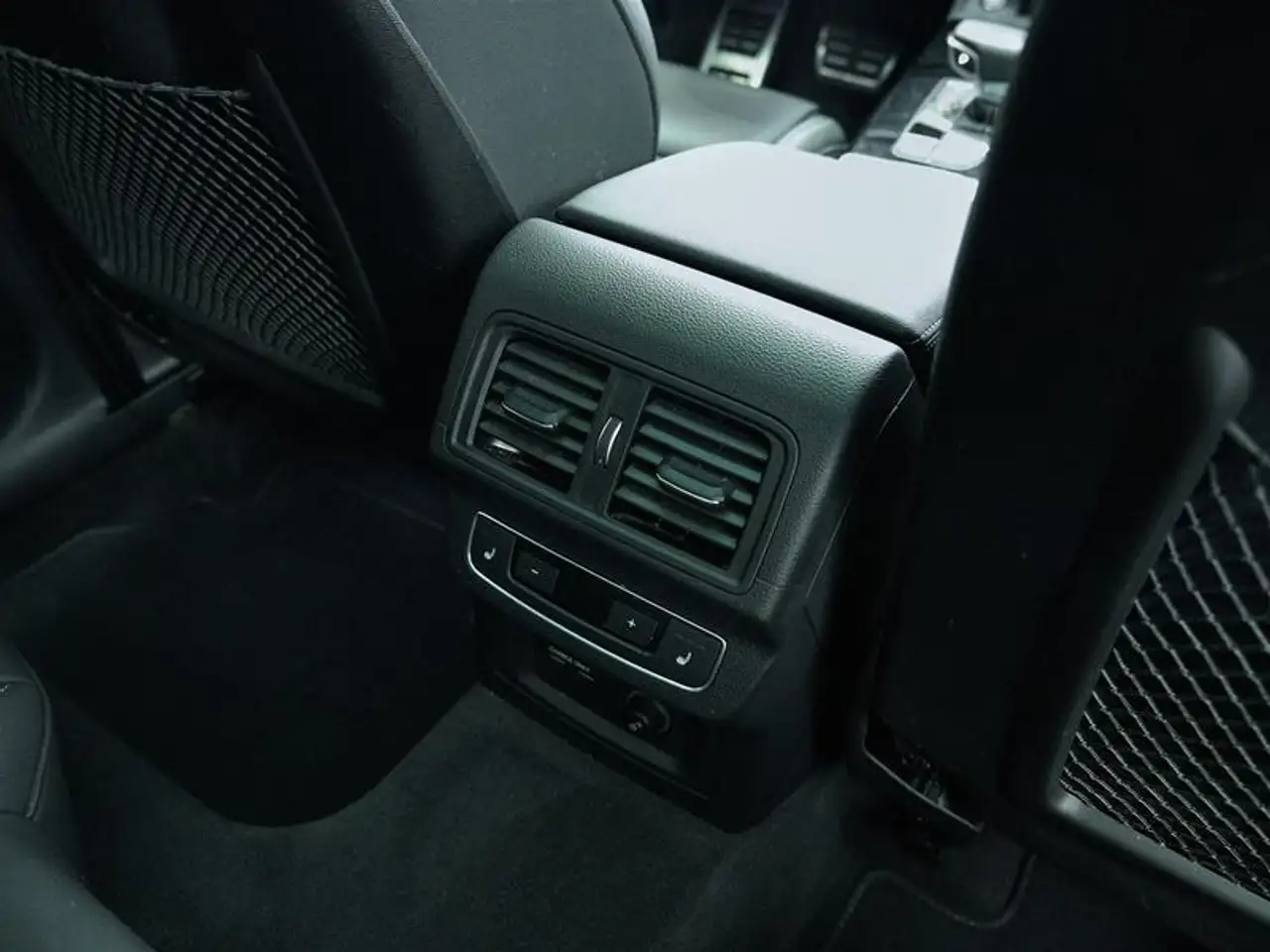 Audi Q5 photo Audi Q5
