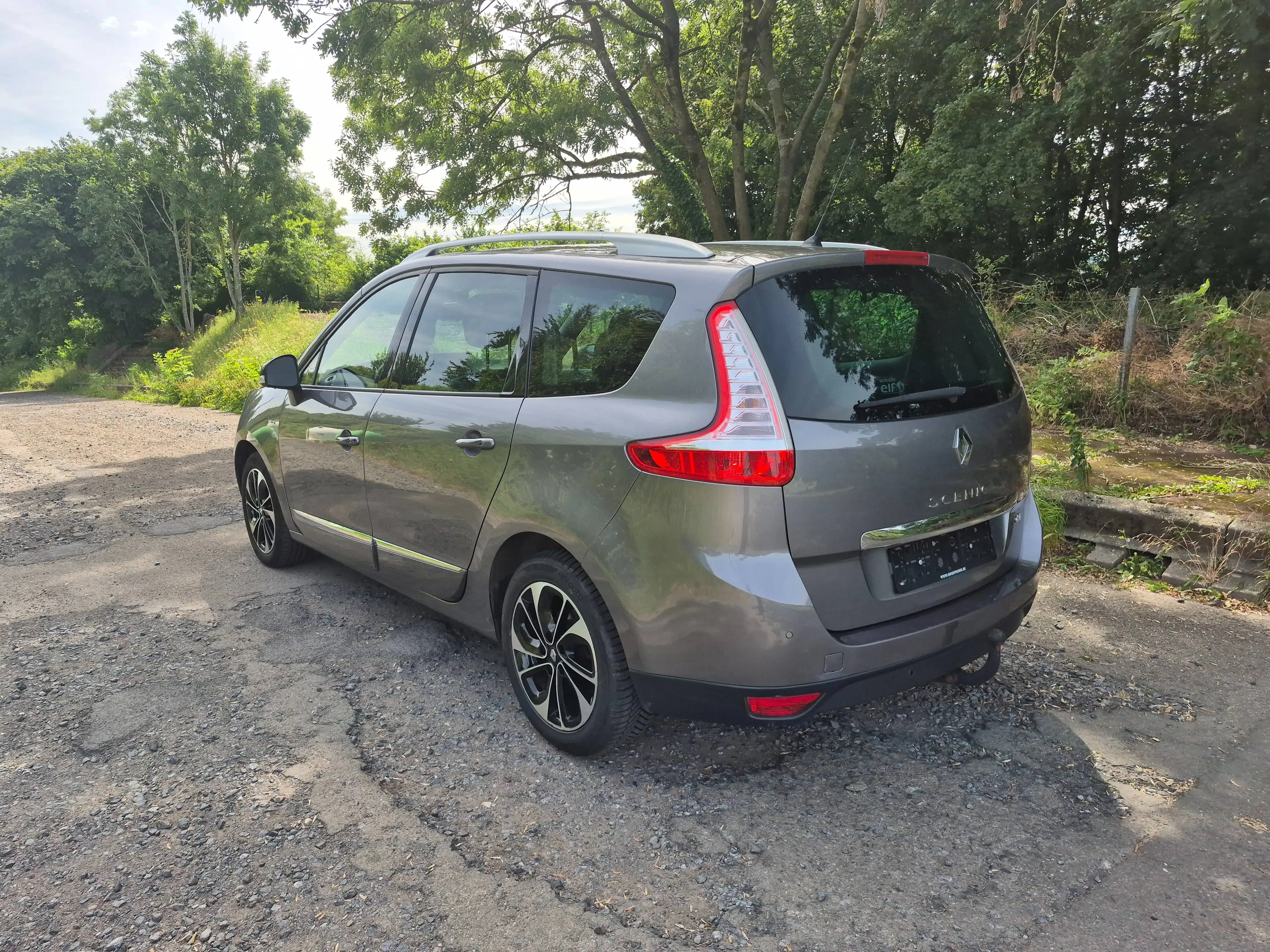 Renault Grand Scenic Grand Scénic 1.5 dCi Energy Bose Edition 7pl. — photo 6