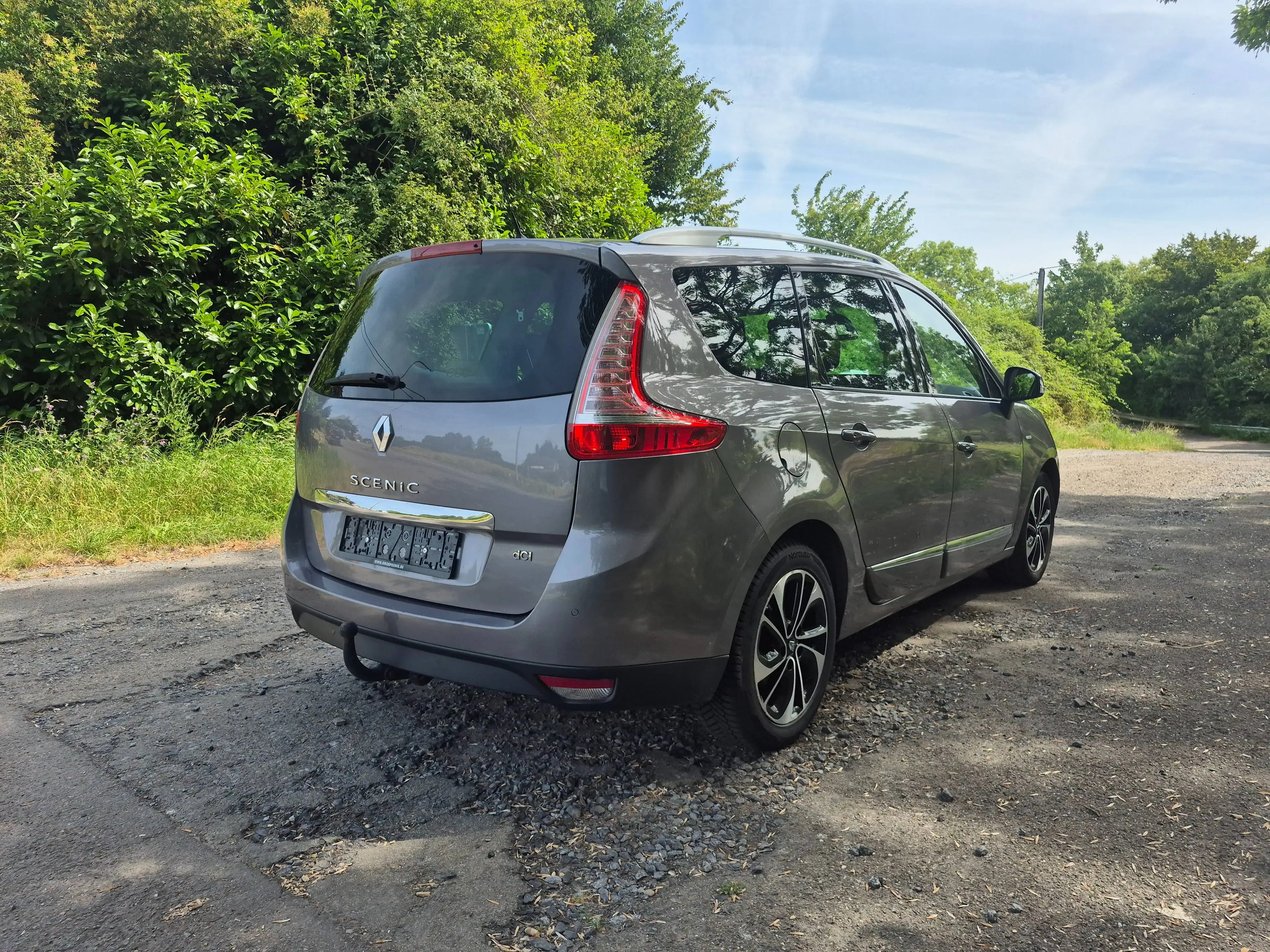 Renault Grand Scenic Grand Scénic 1.5 dCi Energy Bose Edition 7pl. — photo 4