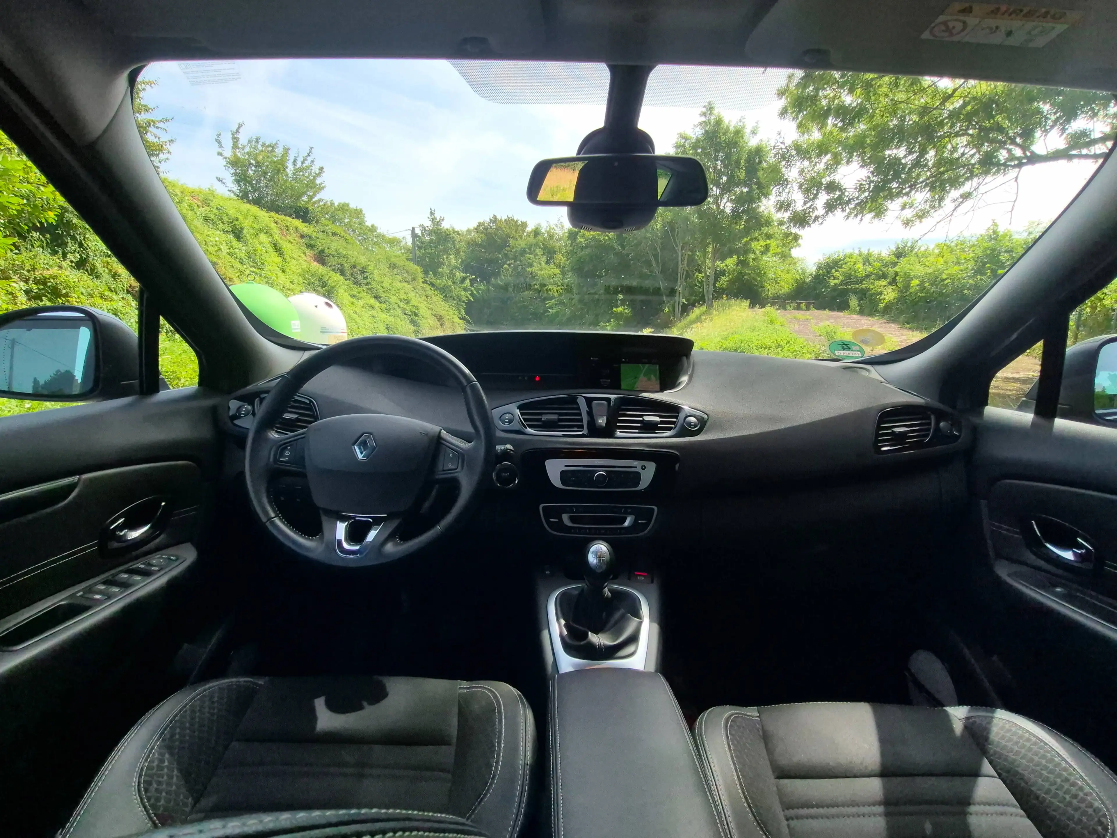 Renault Grand Scenic Grand Scénic 1.5 dCi Energy Bose Edition 7pl. — photo 10