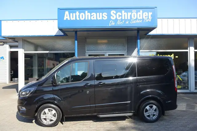 Ford Tourneo Custom Titanium X 320L1 / 8 Sitzer