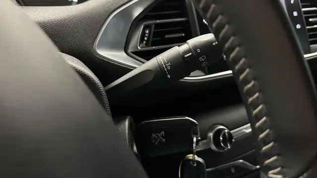 Peugeot 308 view 28