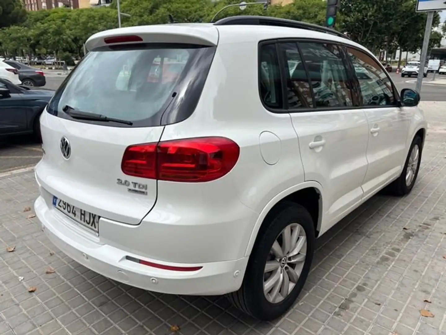 Volkswagen Tiguan 2.0 TDI 140CV Blanco - 2