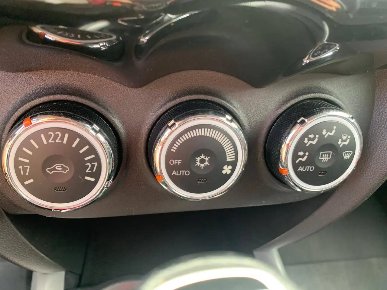 Citroen C4 Aircross 115 HDI — photo 27 sur 29