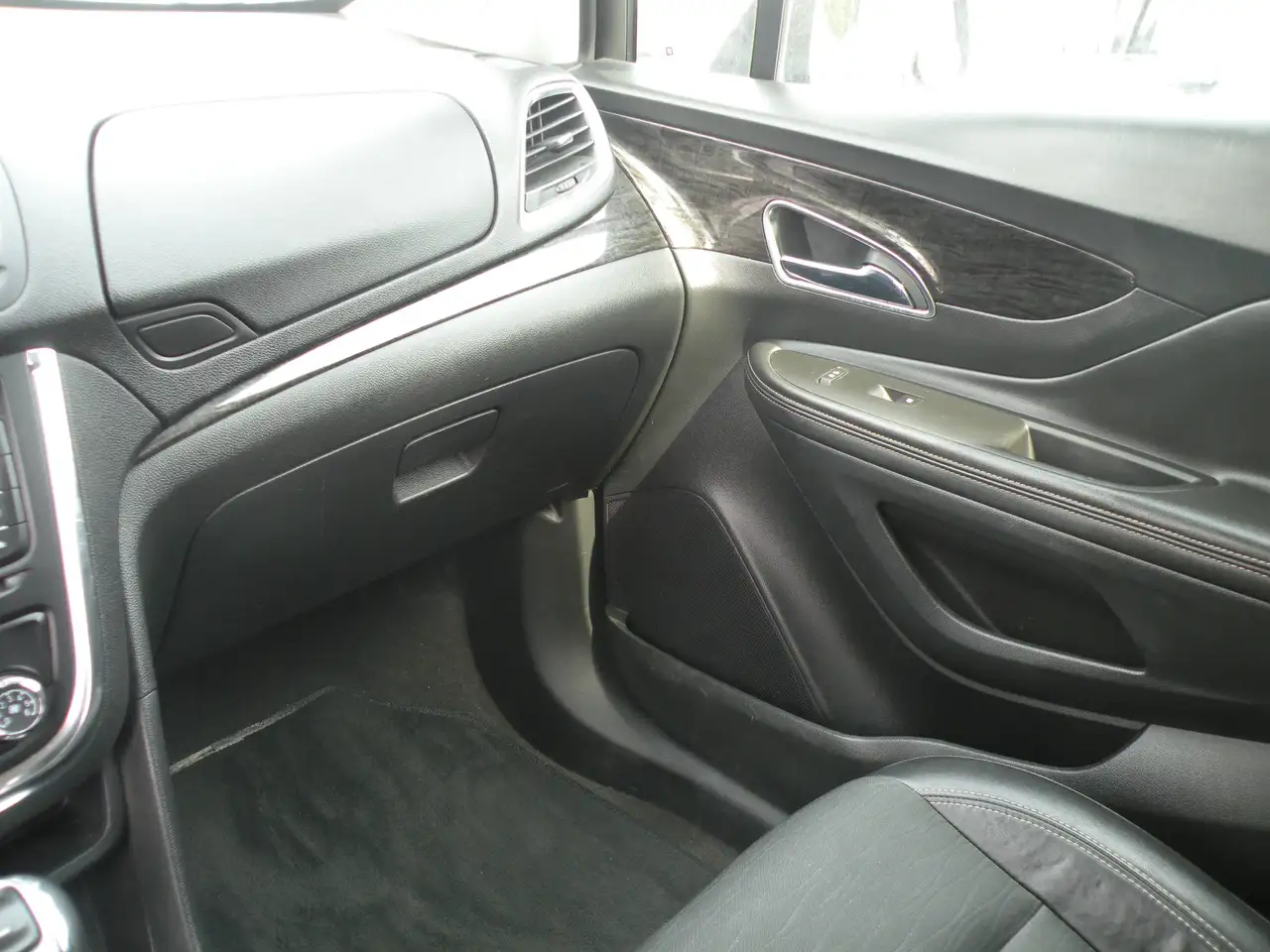 Buick Encore снимка Buick Encore