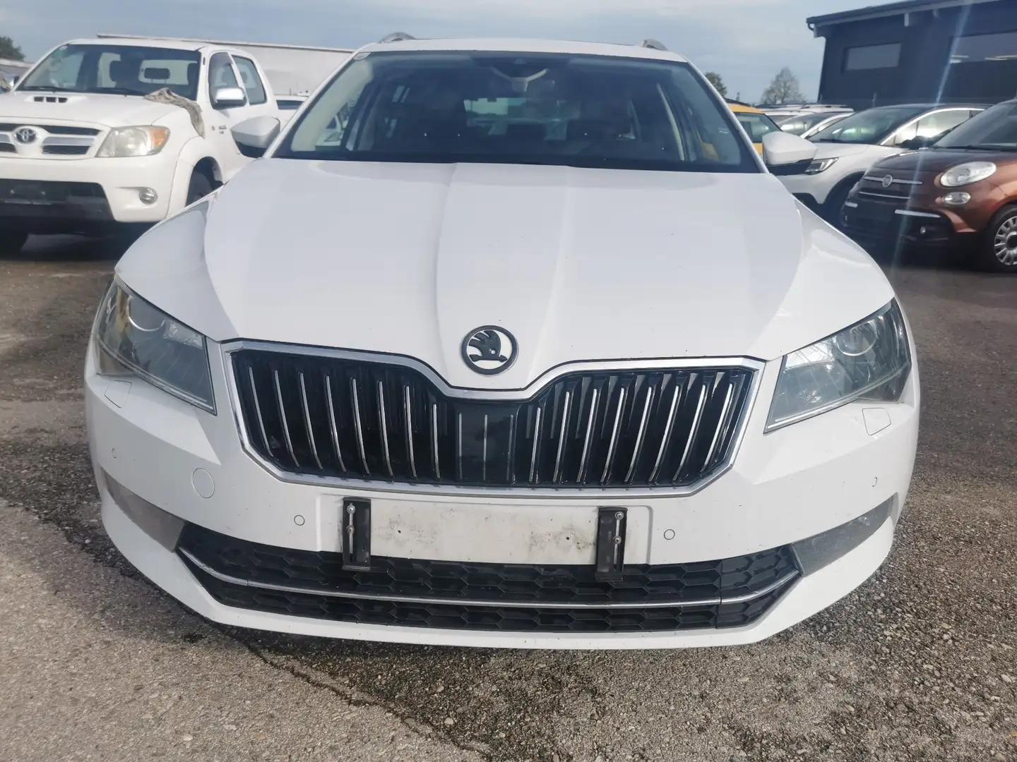 Skoda Superb Style Weiß - 2