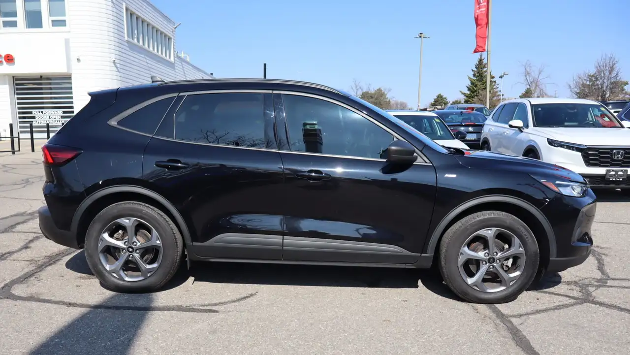 Ford Escape снимка Ford Escape