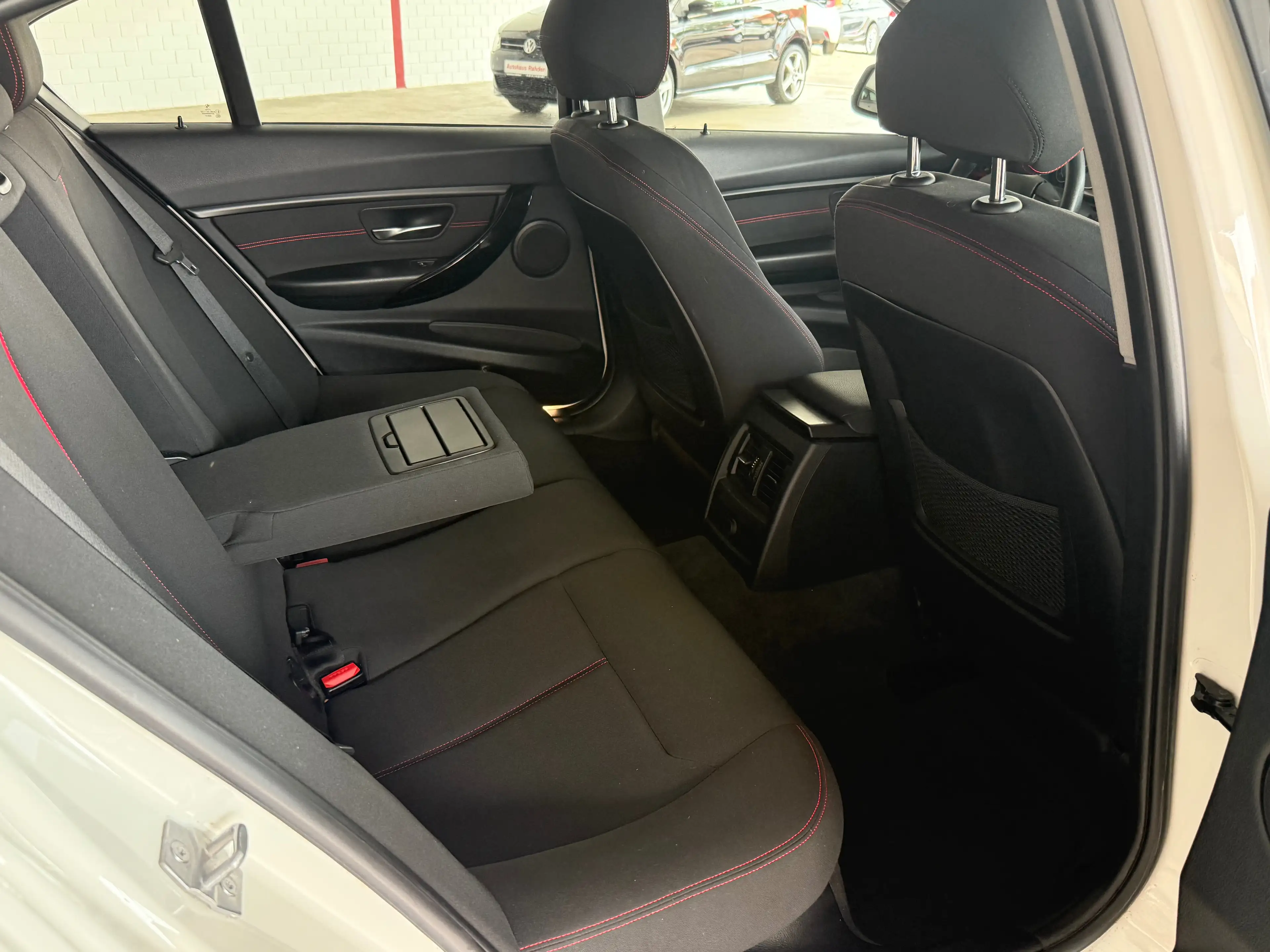 BMW 316 316i Aut. Sport Line — photo 6