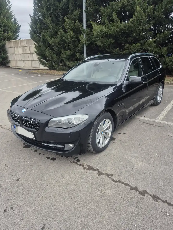 BMW 525