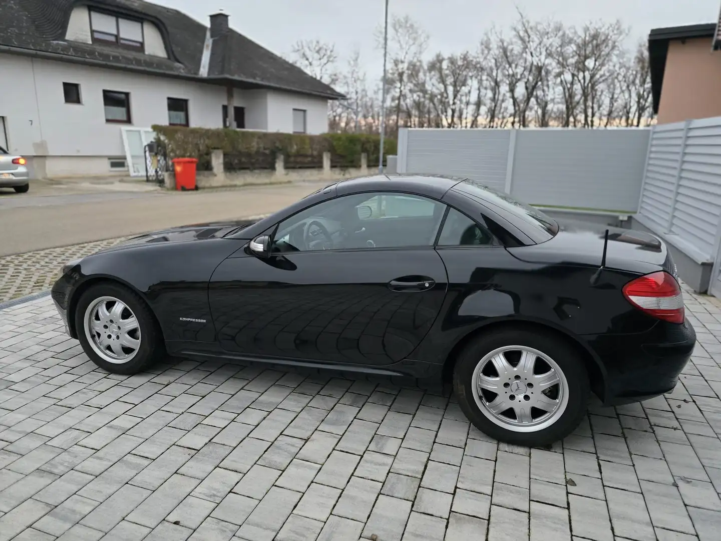 Mercedes-Benz SLK 200 SLK 200 Kompressor Aut. Schwarz - 2