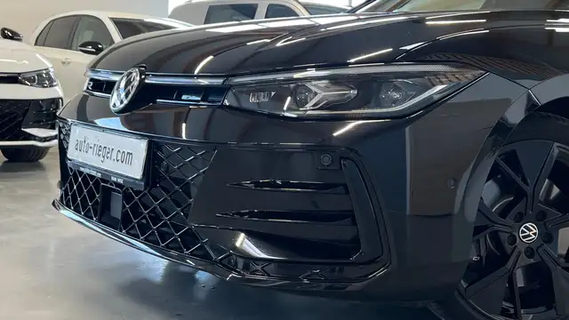 Volkswagen Passat Variant 2.0 TDI 142 kW 4Motion R-Line Head-up HarmanKardon Ansicht 27