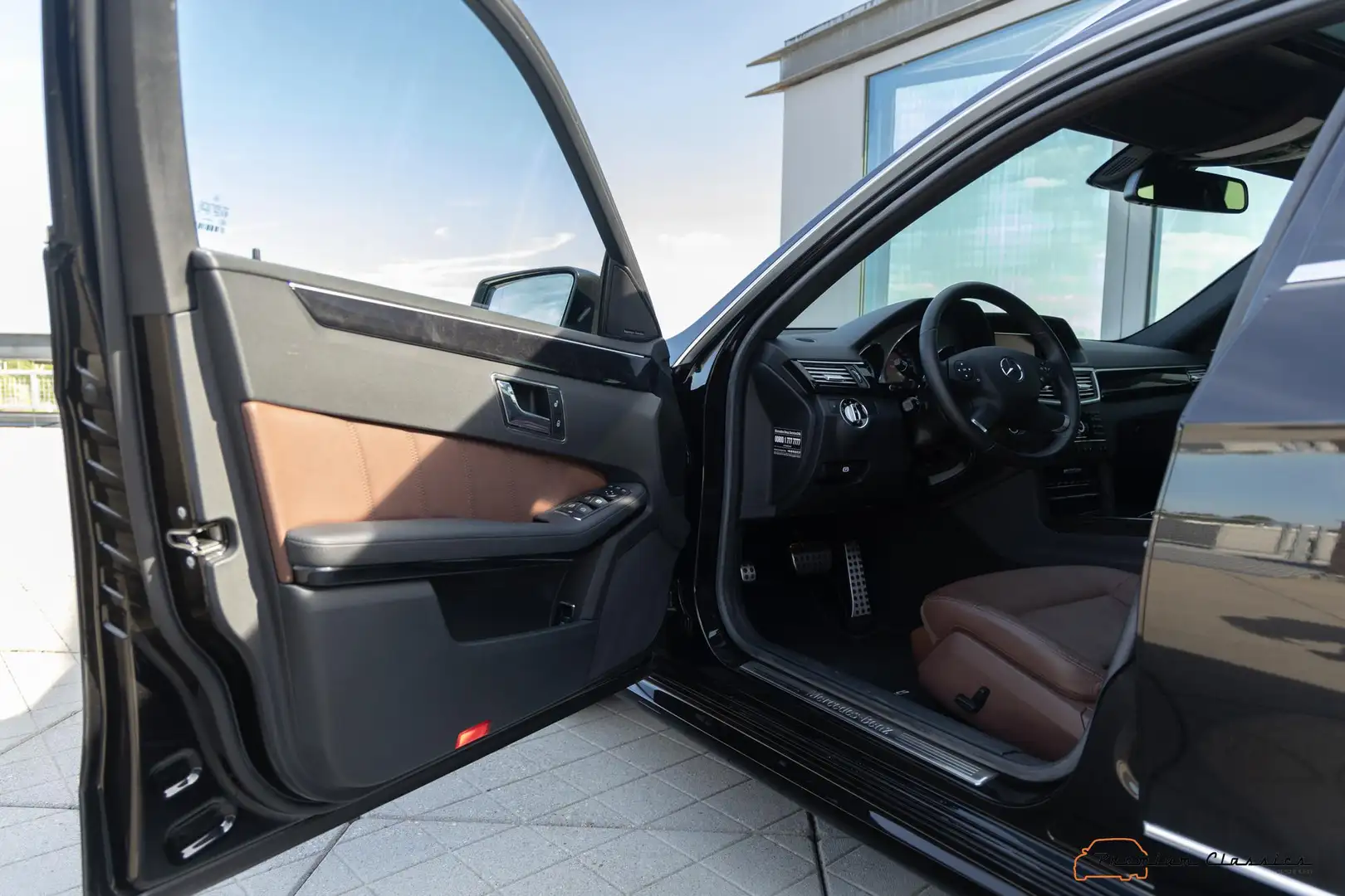 Mercedes-Benz E 350 Estate CDI Avantgarde 4-Matic | 85.000KM | EURO 5 Zwart - 2