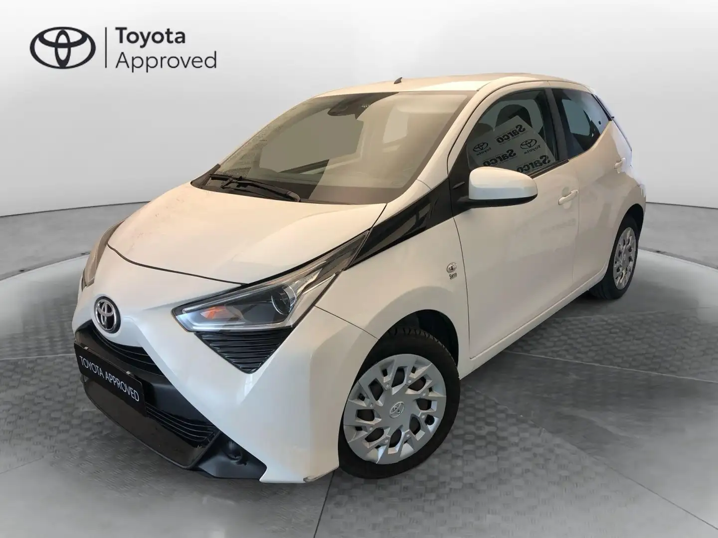 Toyota Aygo Aygo 1.0 VVT-i 72 CV 5 porte x-cool Bianco - 1