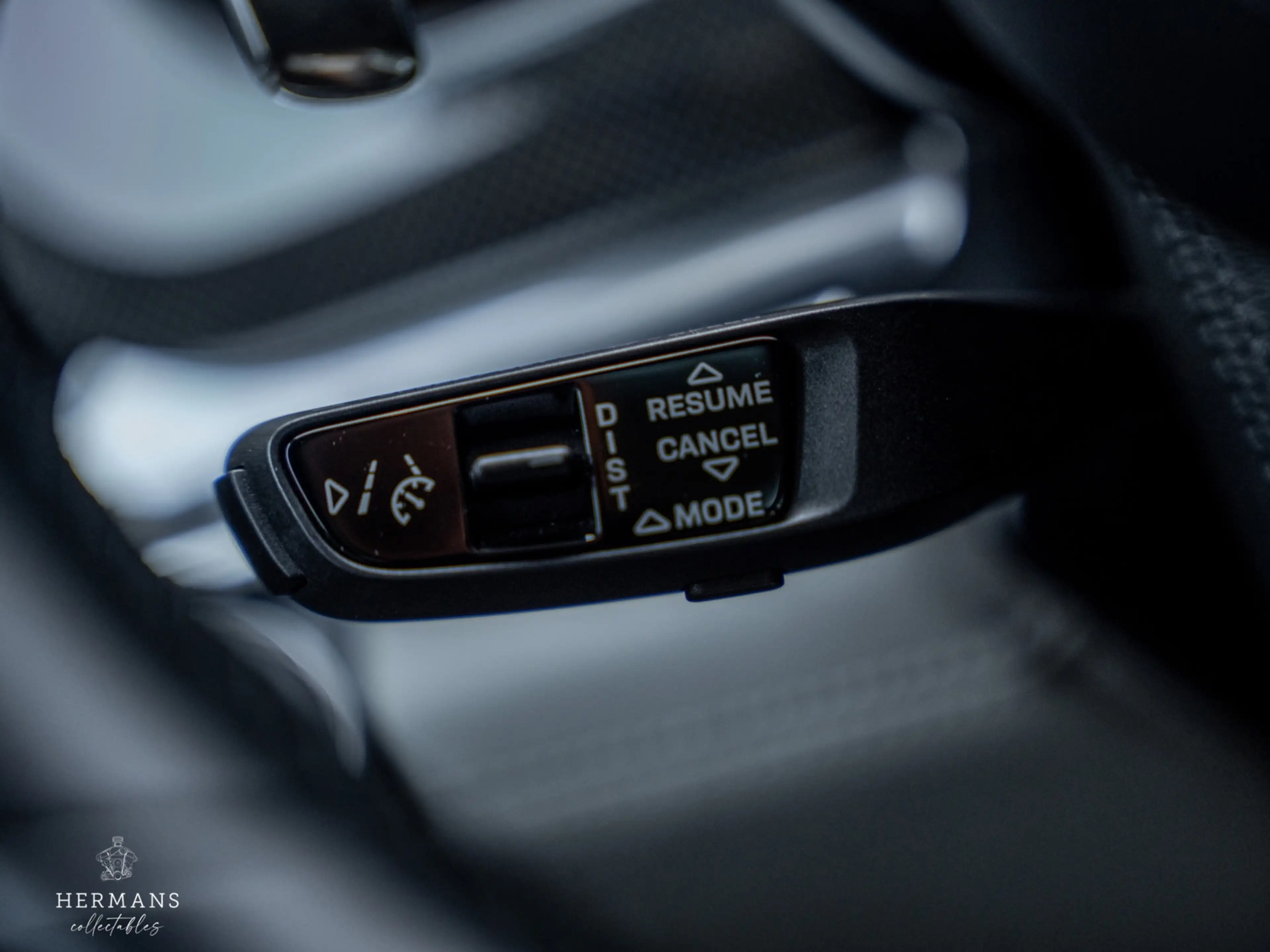 Porsche Panamera Sport Turismo 4.0 Turbo S E-Hybrid / Carbon / Burm — photo 30