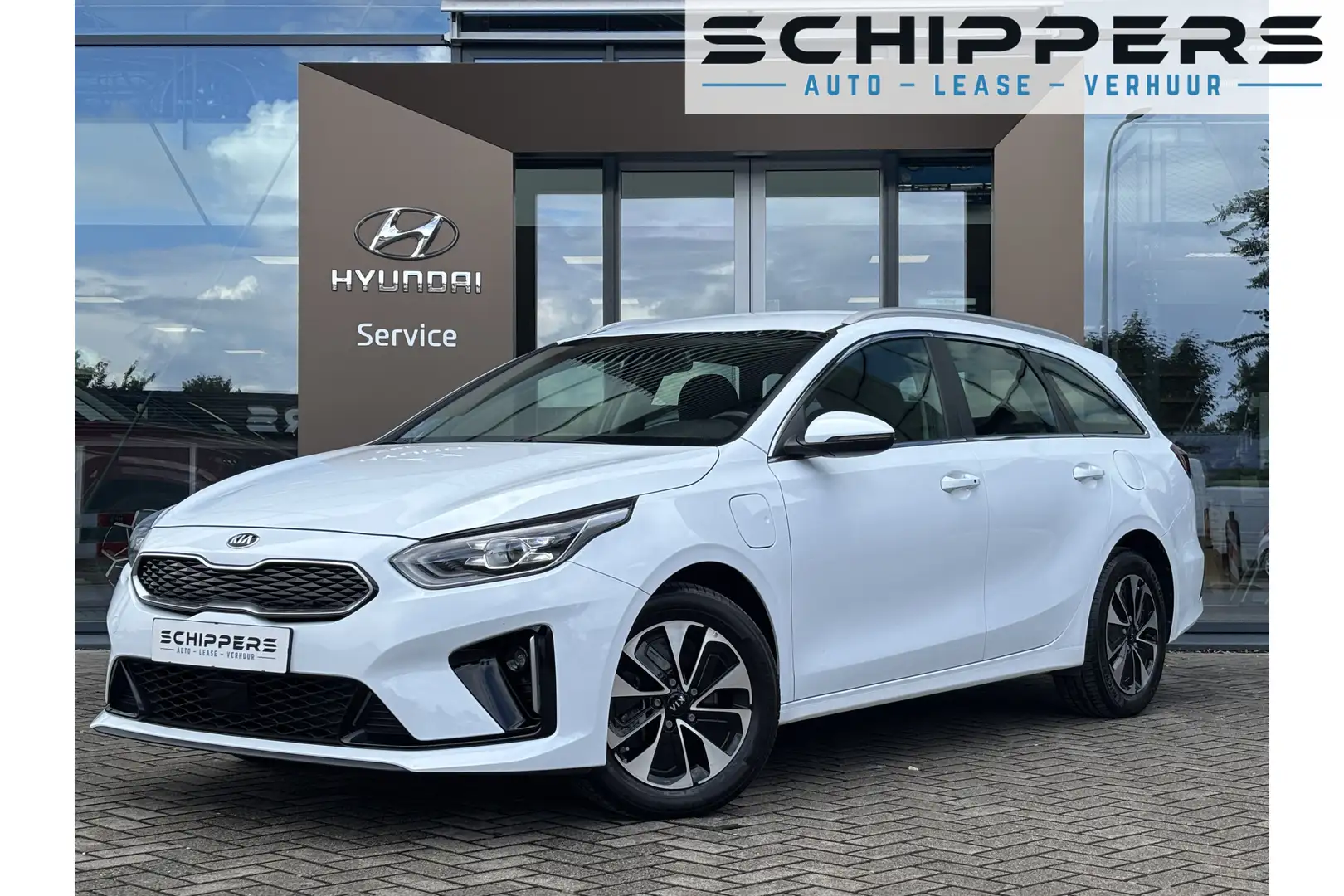 Kia Ceed SW / cee'd SW Sportswagon 1.6 GDI PHEV DynamicLine | Navigatie | Wit - 1