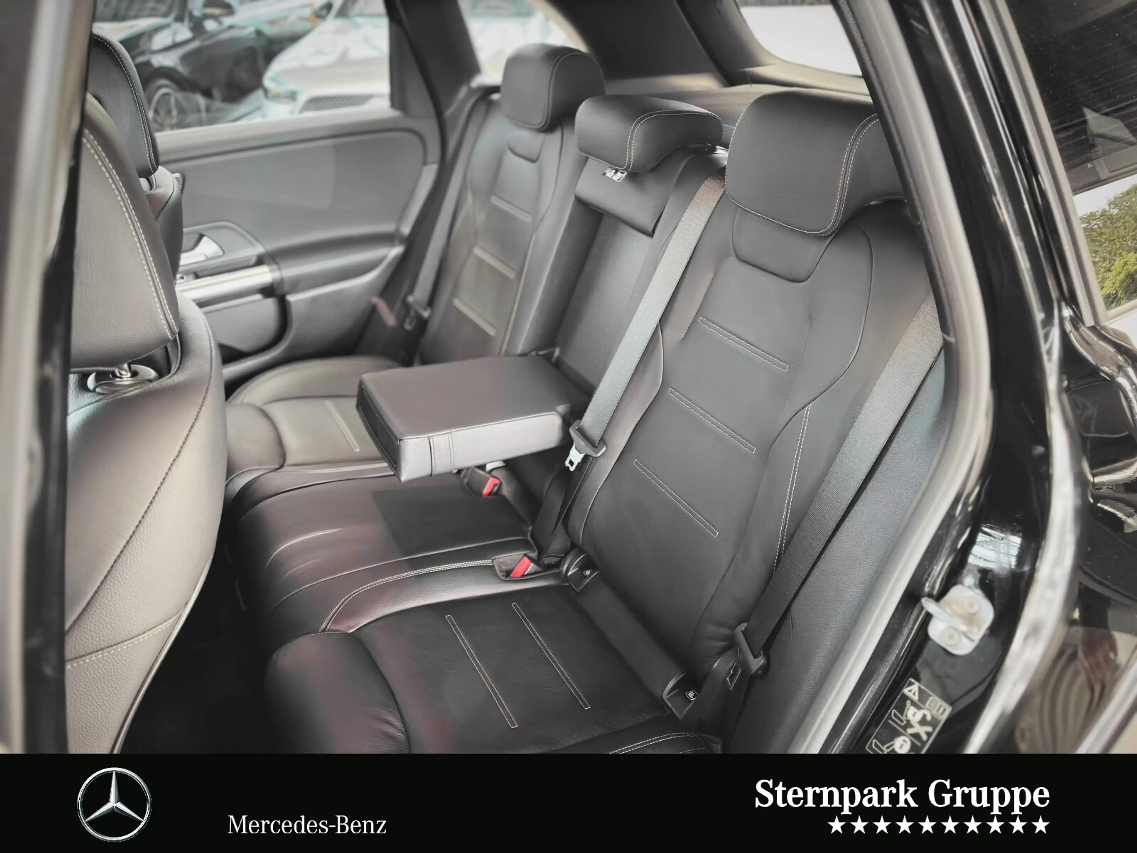 Mercedes-Benz B 250 B 250 e mit EQ Hybrid Technologie AMG Line/Navi — photo 12