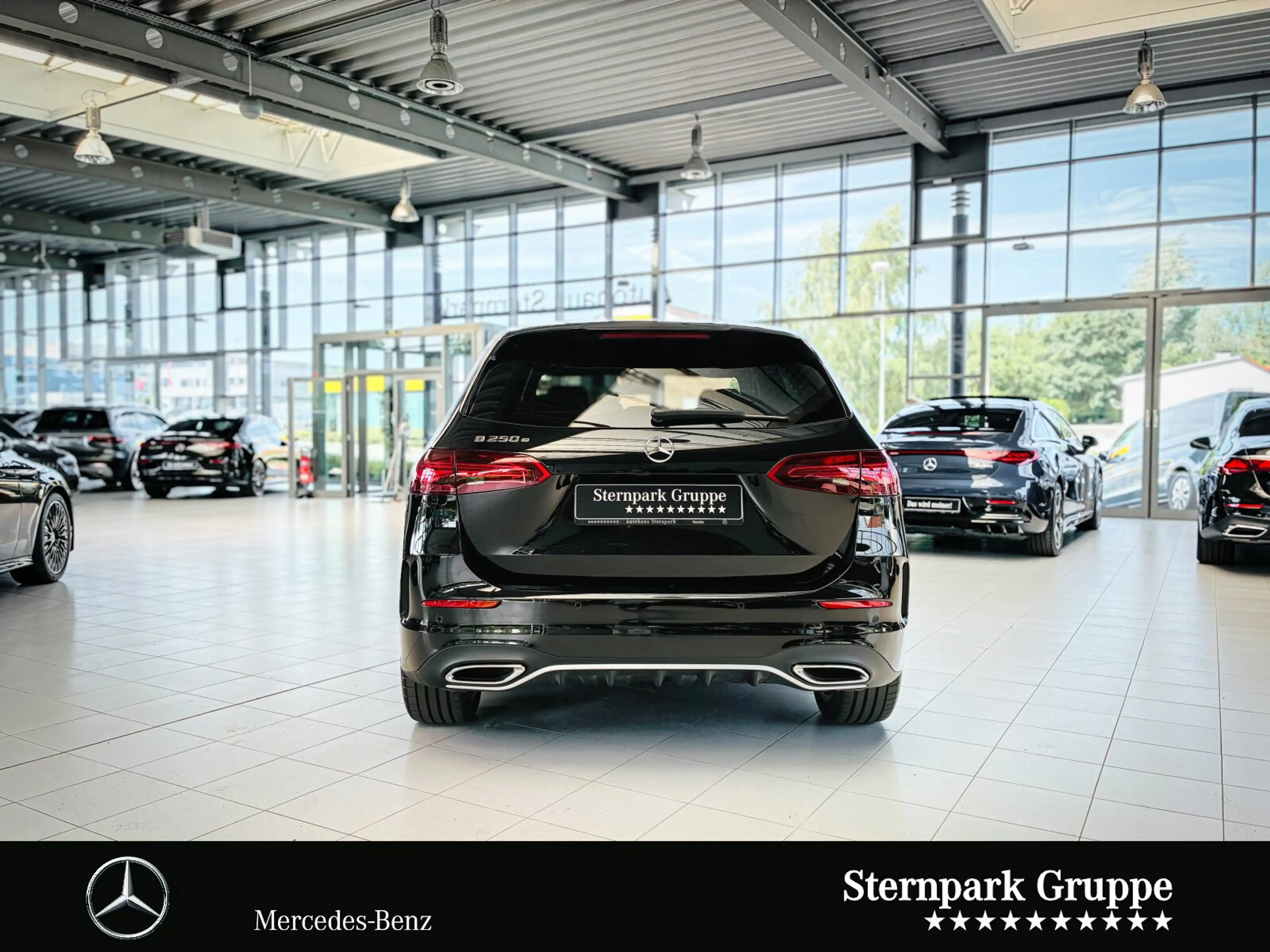 Mercedes-Benz B 250 B 250 e mit EQ Hybrid Technologie AMG Line/Navi — photo 4