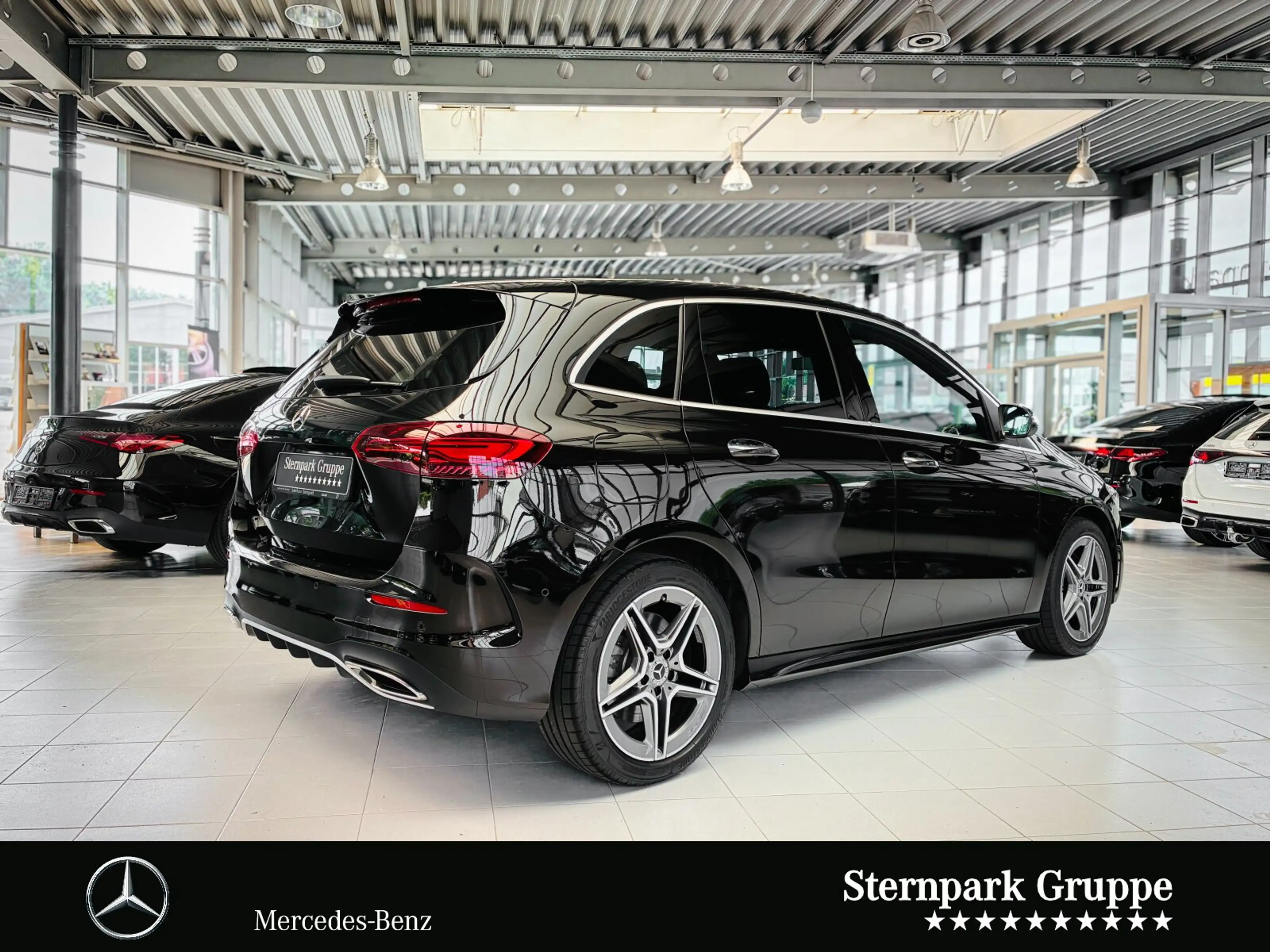 Mercedes-Benz B 250 B 250 e mit EQ Hybrid Technologie AMG Line/Navi — photo 5