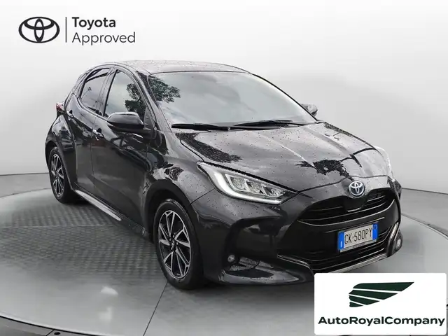 Toyota Yaris view 14