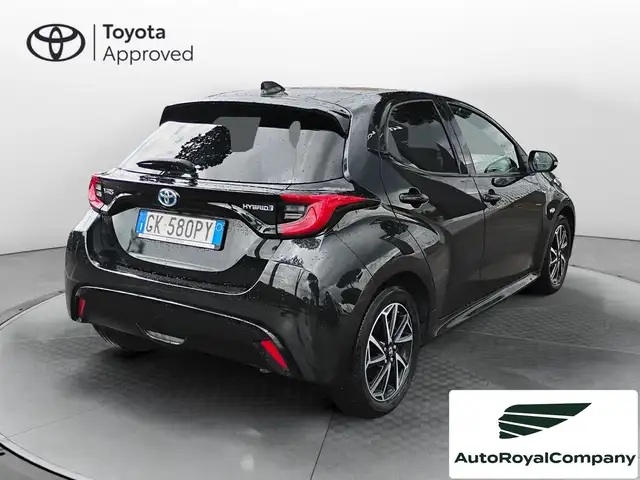 Toyota Yaris view 12