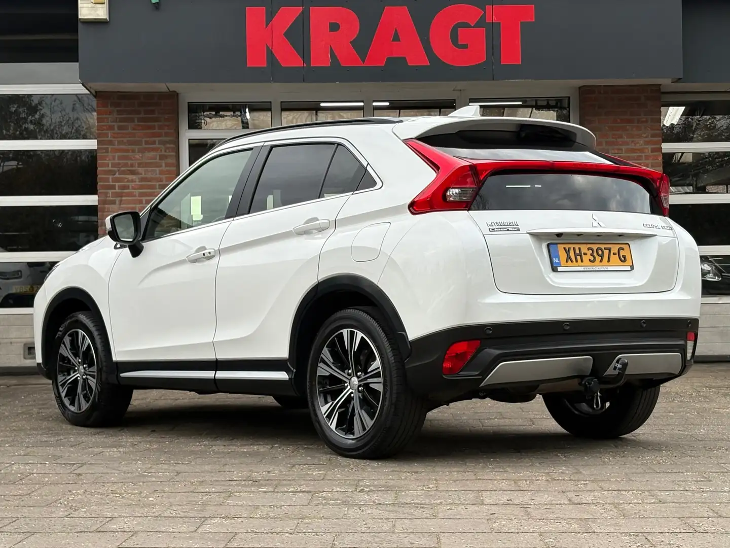 Mitsubishi Eclipse Cross First Edition 1.5 DI-T 163 pk AUTOMAAT - Camera - Wit - 2
