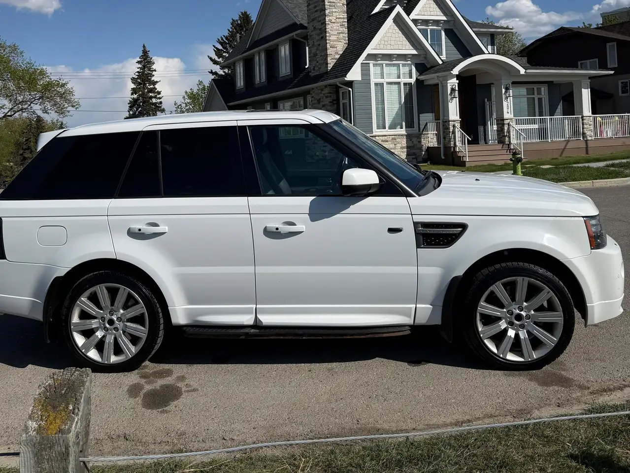 Land Rover Range Rover Sport снимка Land Rover Range Rover Sport