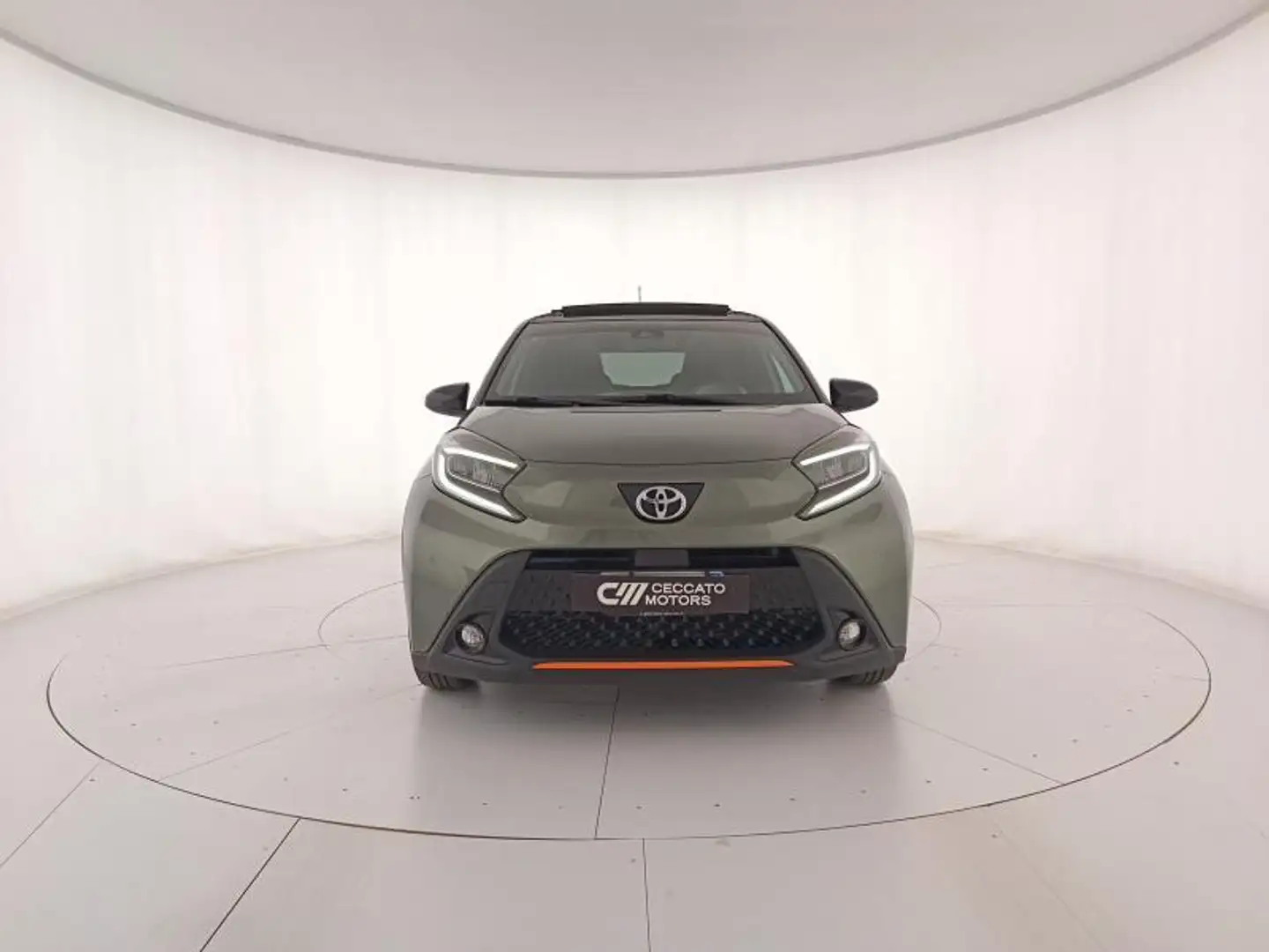 Toyota Aygo X 1.0 Trend Air 72cv s-cvt - 2