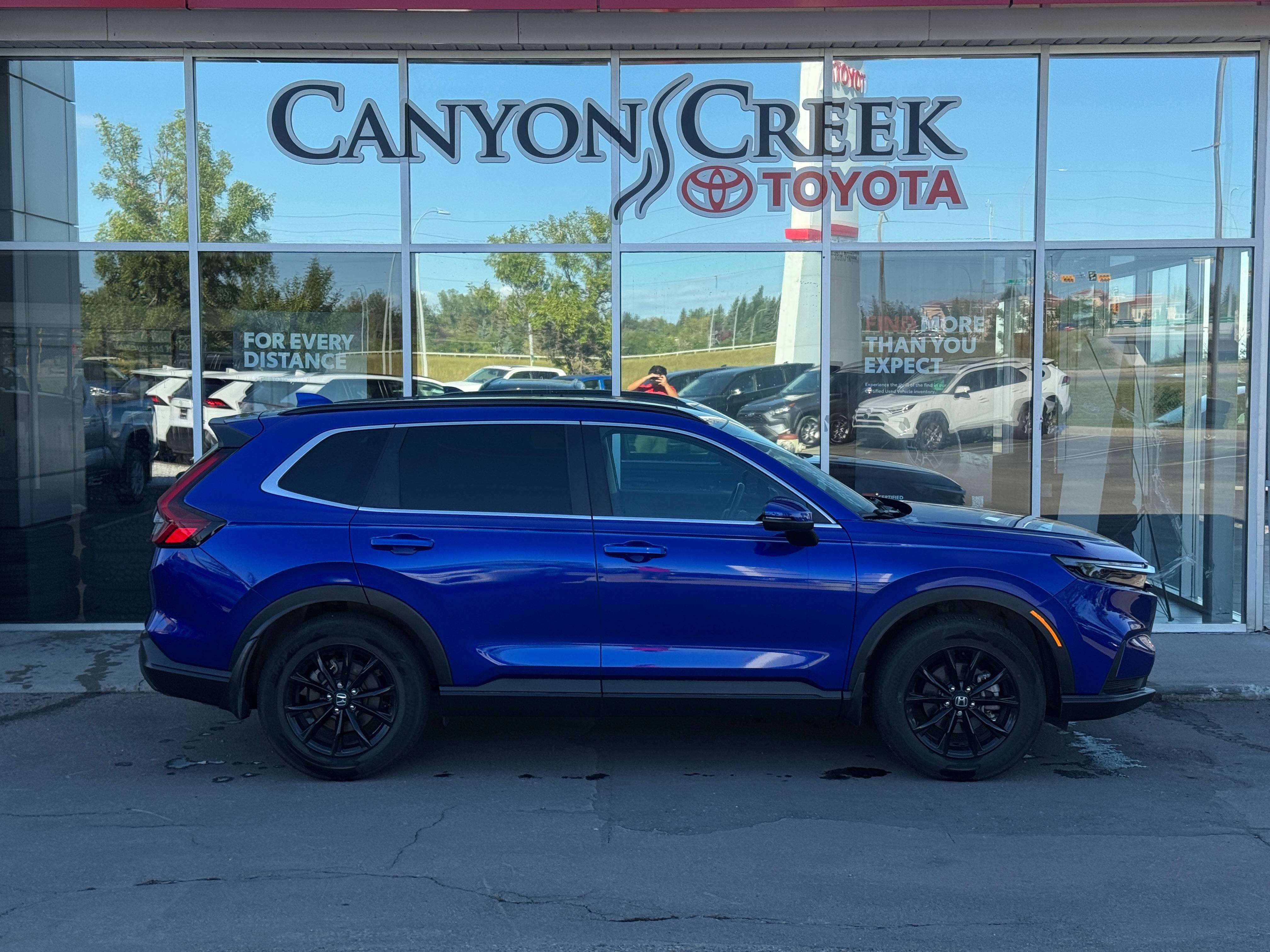 2023 Honda CR-V One Owner | No Accident | AWD | Low km | — снимка 1