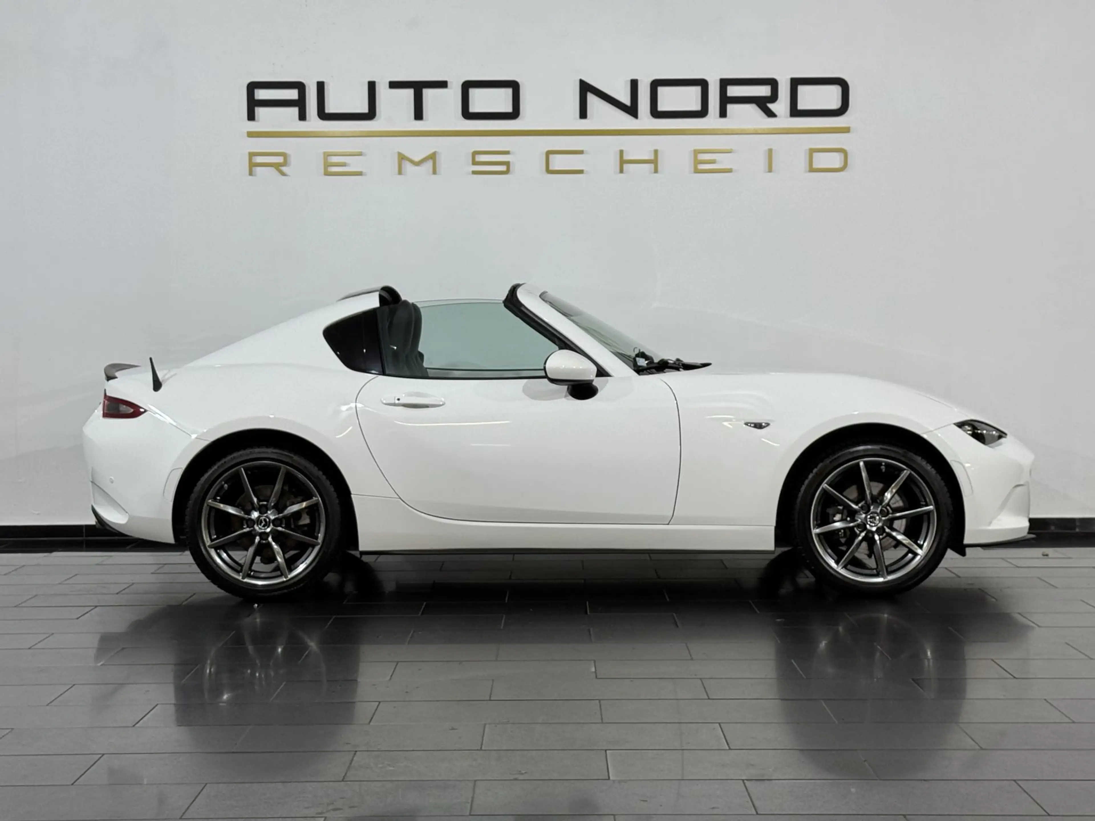 Mazda MX-5 Selection RF *Bose*Tempomat*Matrix*Navi* — photo 4